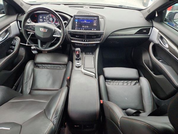2023 CADILLAC CT5 Sport