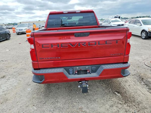 2021 CHEVROLET SILVERADO Custom