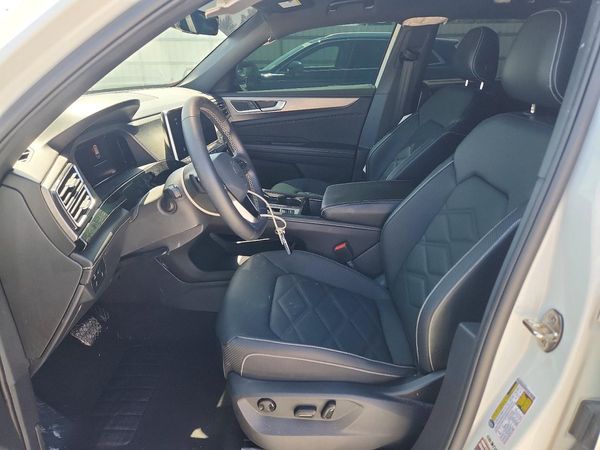 2024 VOLKSWAGEN ATLAS CROSS SPORT