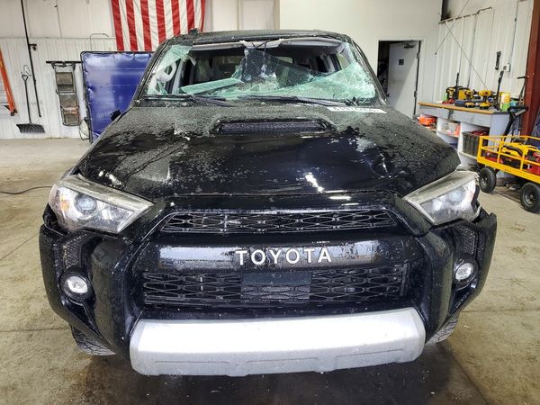 2024 TOYOTA 4RUNNER