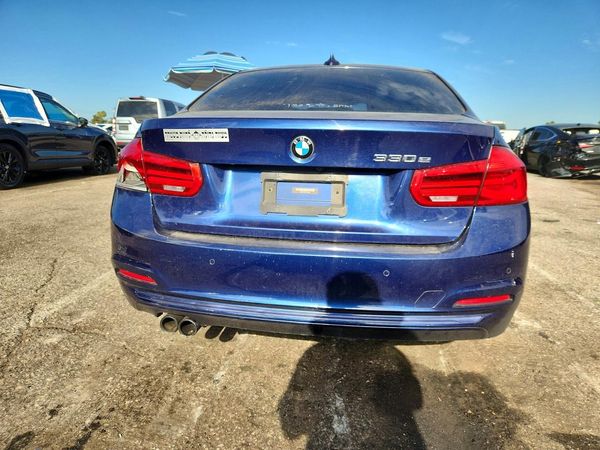 2017 BMW 330E