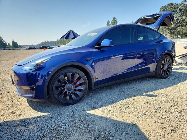 2023 TESLA MODEL Y — Front 3/4
