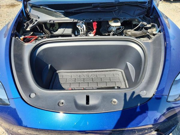 2023 TESLA MODEL Y — Engine bay
