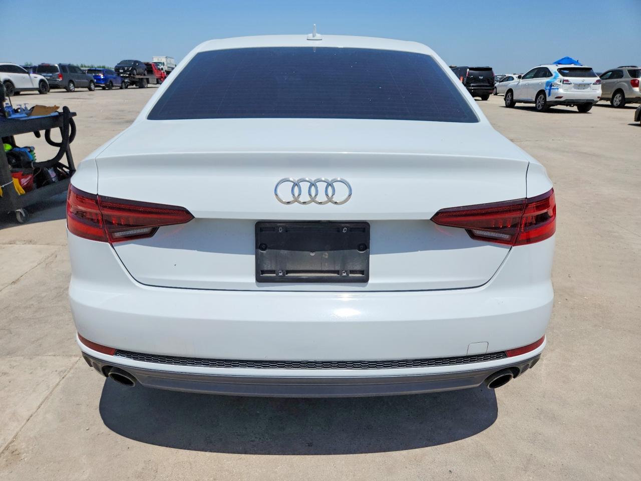 2018 AUDI A4