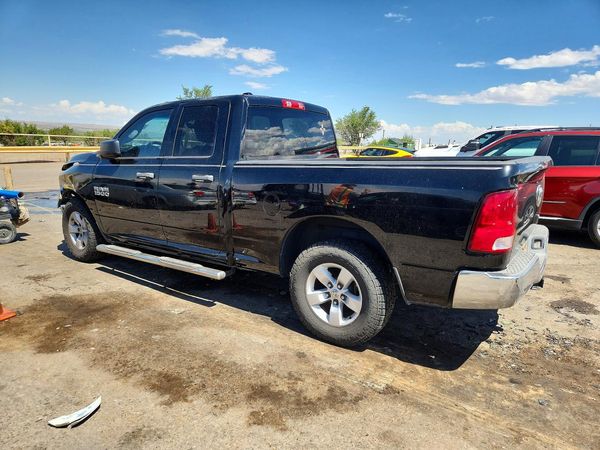 2014 RAM 1500 ST QUAD CAB 4X2