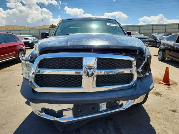 2014 RAM 1500 ST QUAD CAB 4X2
