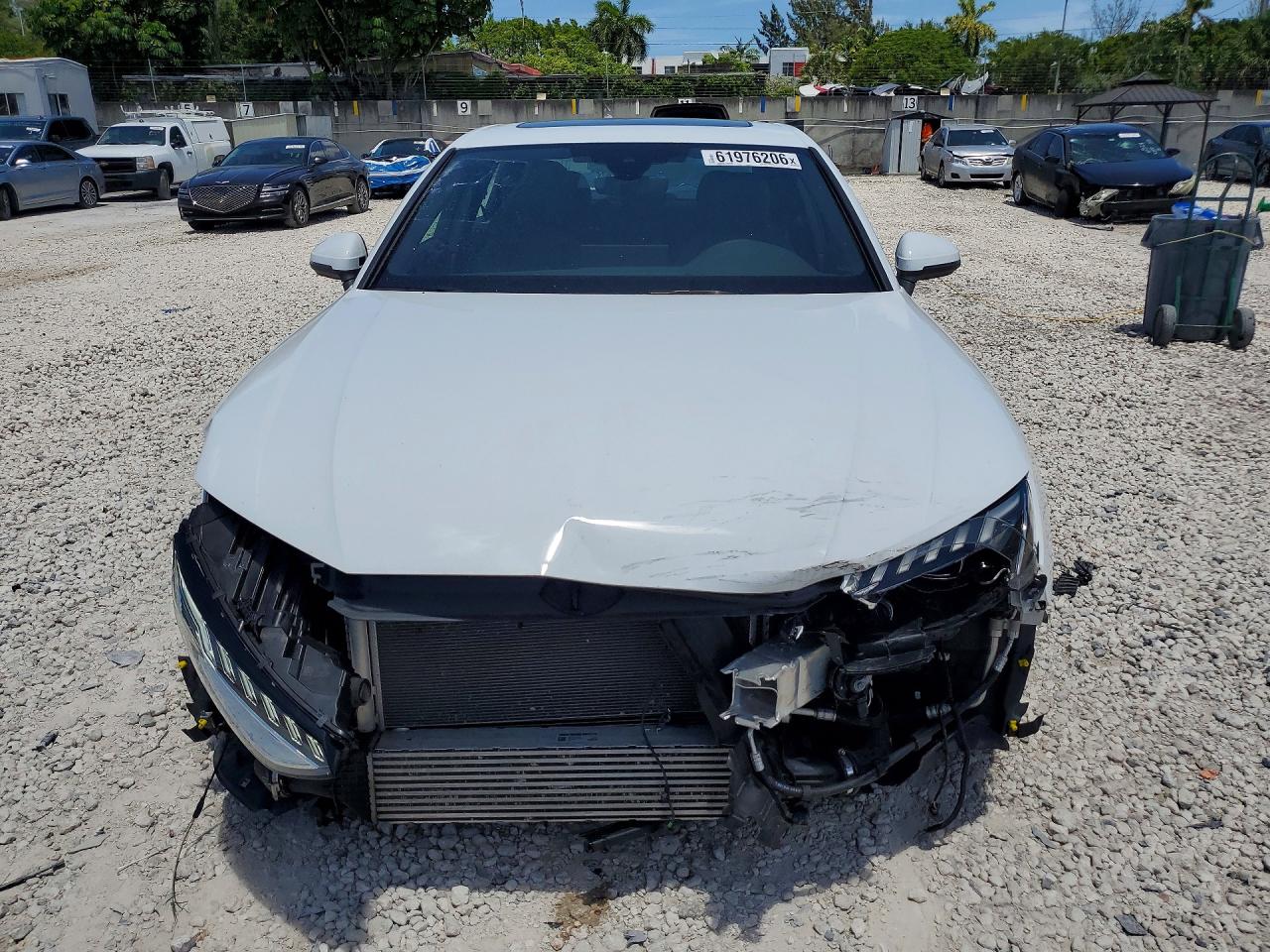 2023 AUDI A4