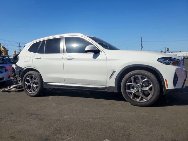 2023 BMW X3 sDrive30i