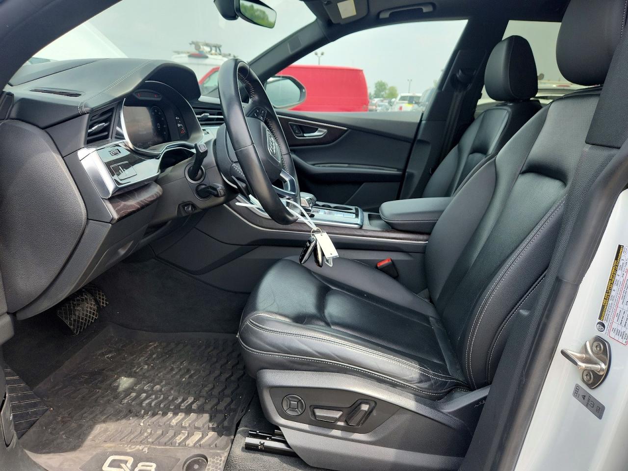 2020 AUDI Q8 S Line quattro Prestige