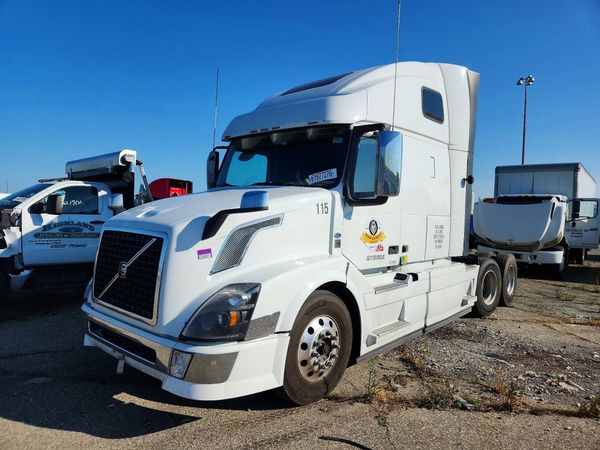 2018 VOLVO VNL