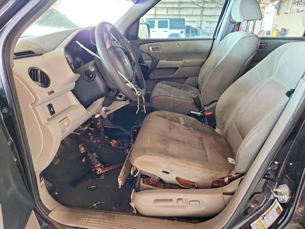 2014 HONDA PILOT EX — DENT