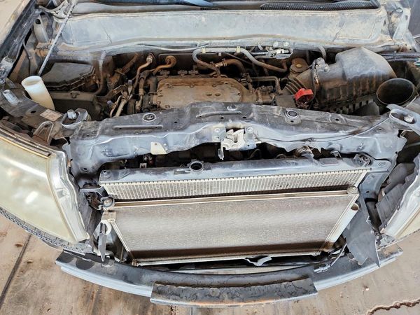 2014 HONDA PILOT EX — Engine bay