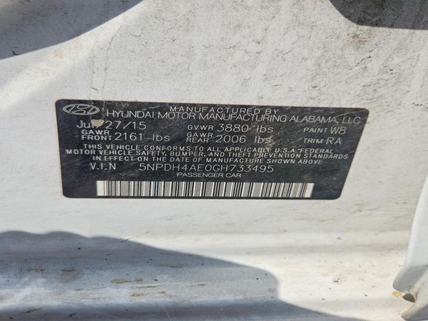 2016 HYUNDAI ELANTRA