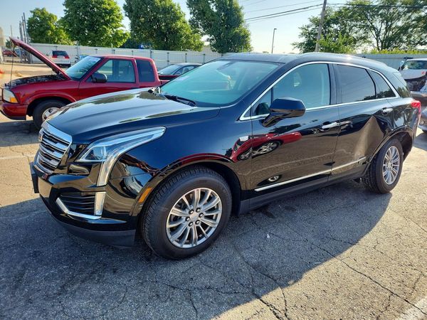 2017 CADILLAC XT5 Luxury