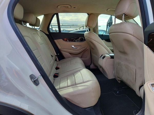 2016 MERCEDES-BENZ GLC GLC300