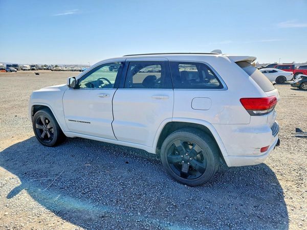 2015 JEEP GRAND CHEROKEE LAREDO 4X2