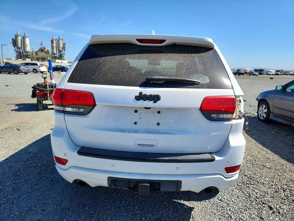 2015 JEEP GRAND CHEROKEE LAREDO 4X2