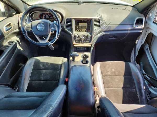 2015 JEEP GRAND CHEROKEE LAREDO 4X2