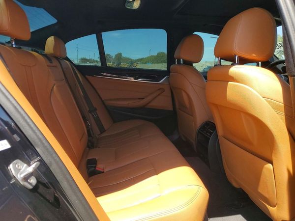 2018 BMW 530