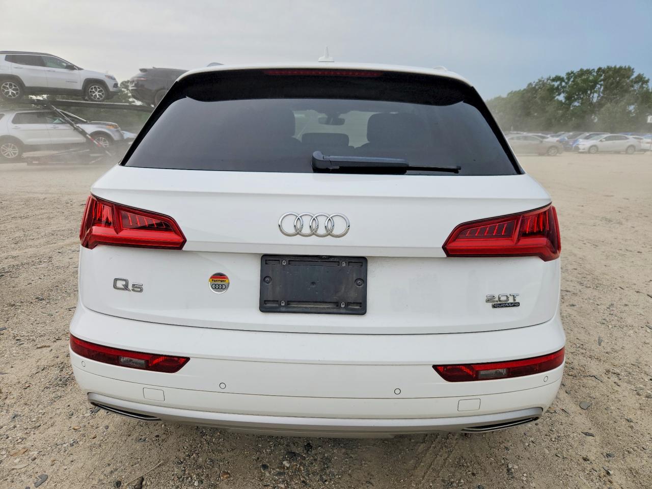 2018 AUDI Q5 quattro Prestige