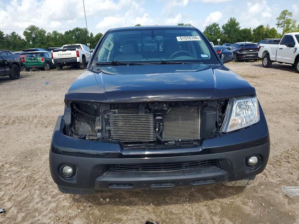 2019 NISSAN FRONTIER