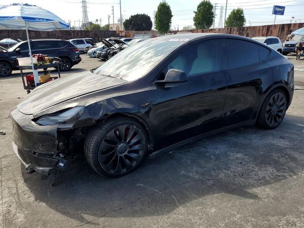 2022 TESLA MODEL Y