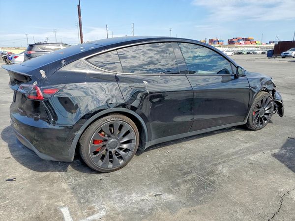 2022 TESLA MODEL Y