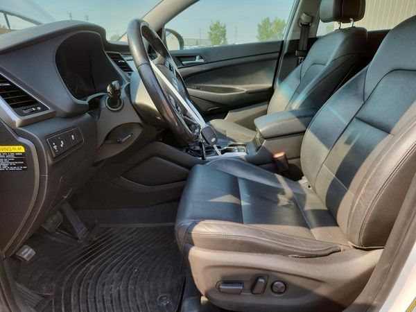 2017 HYUNDAI TUCSON