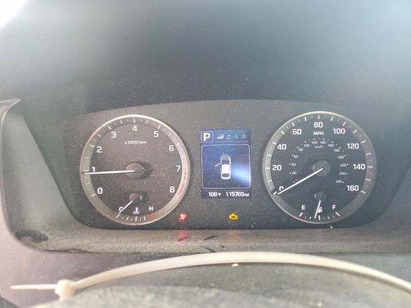 2016 HYUNDAI SONATA