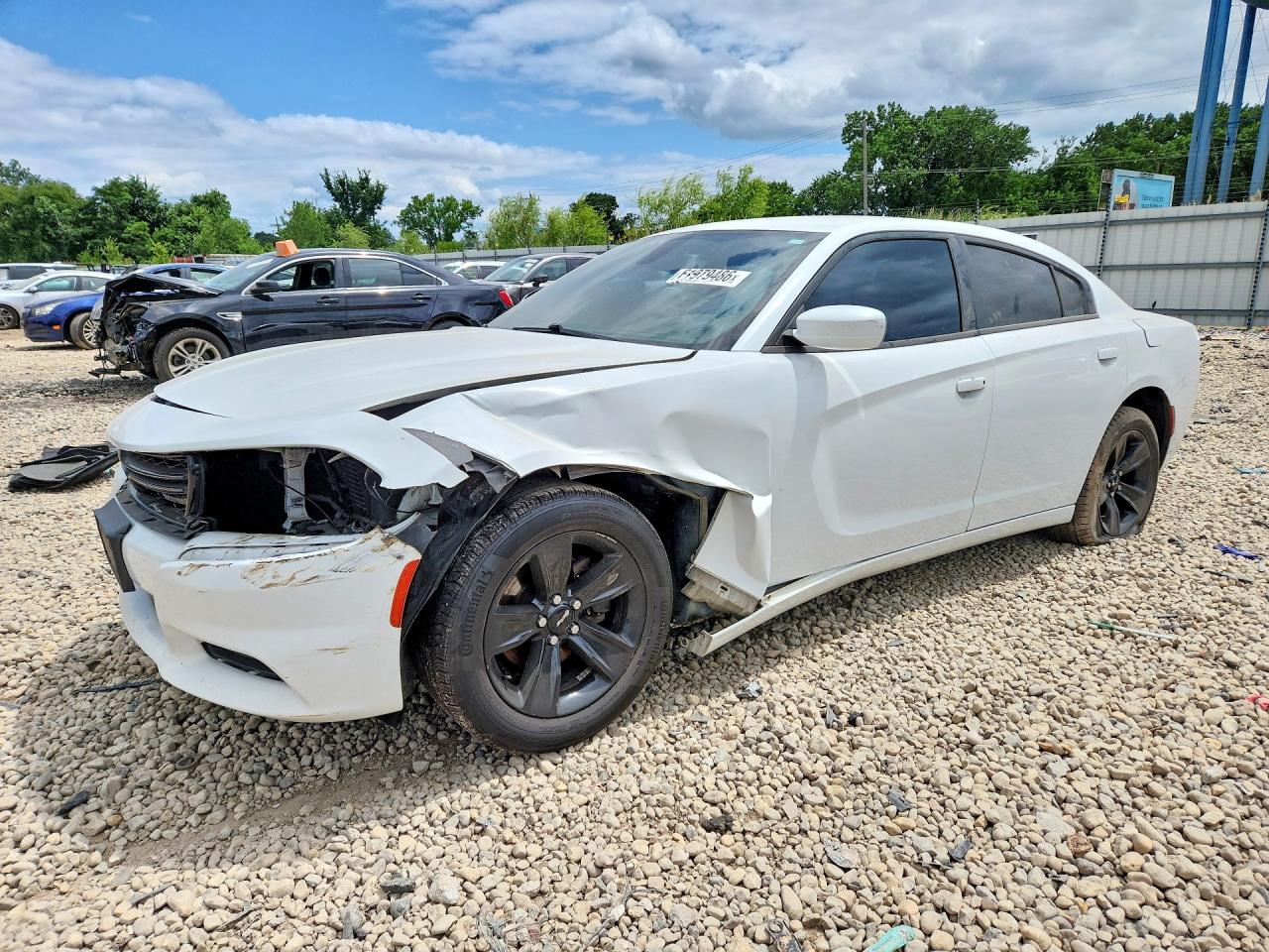 2016 DODGE CHARGER SXT