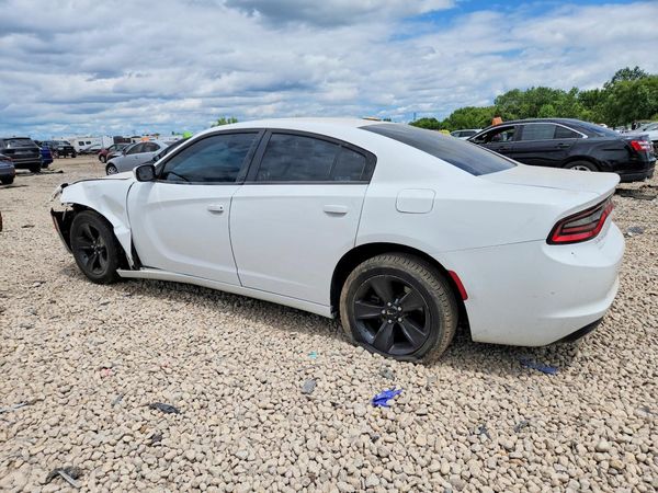 2016 DODGE CHARGER SXT