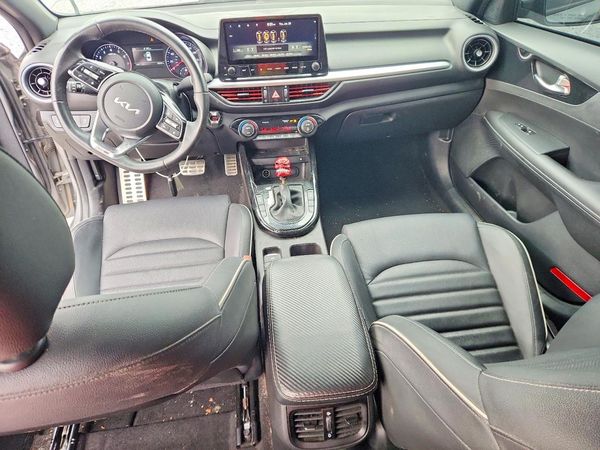 2022 KIA FORTE GT Line