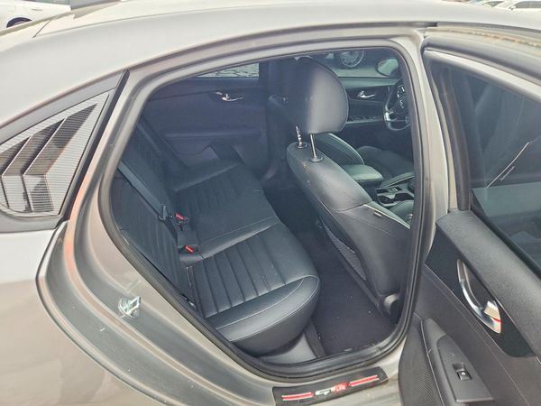 2022 KIA FORTE GT Line