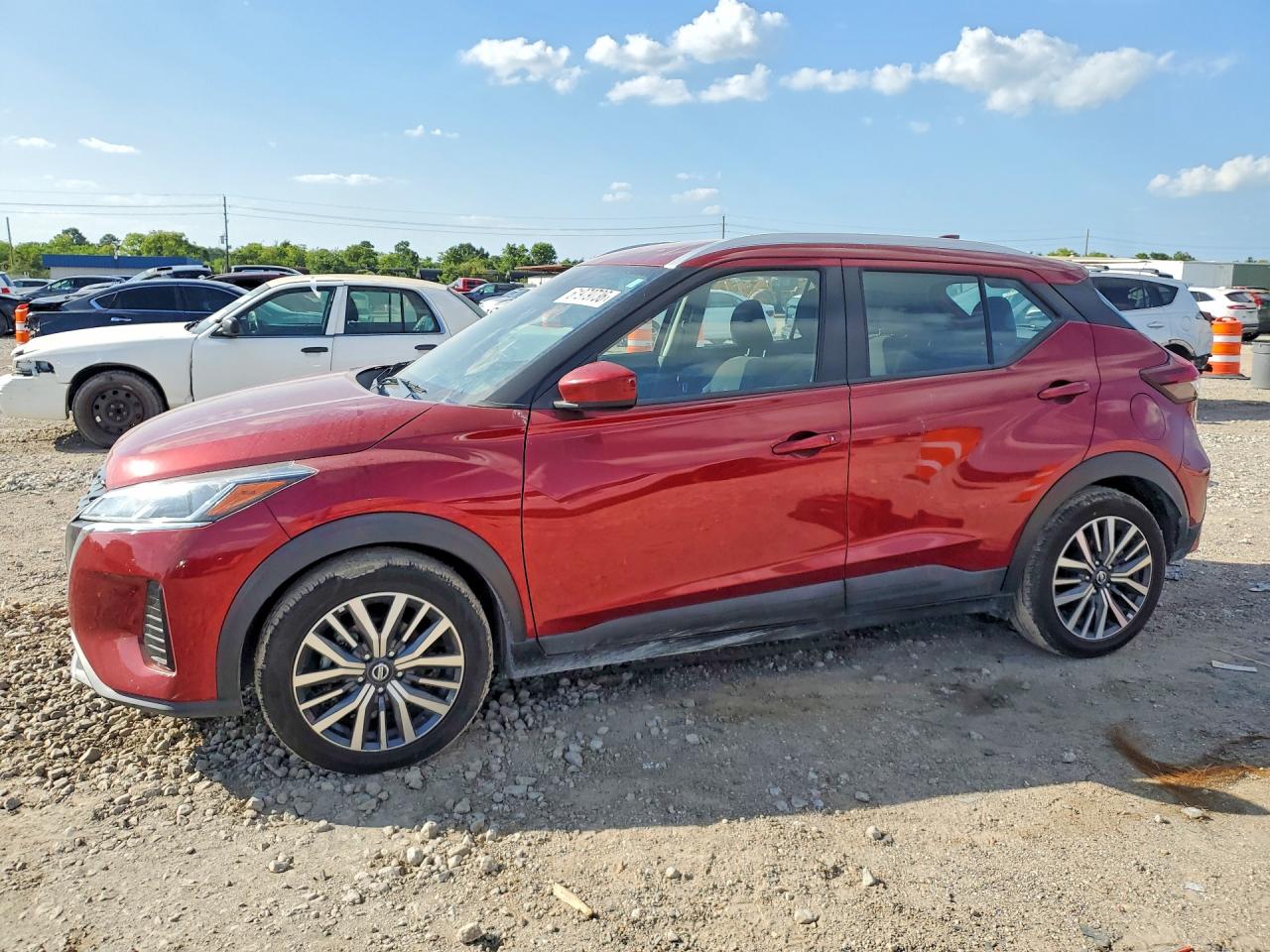 2021 NISSAN KICKS