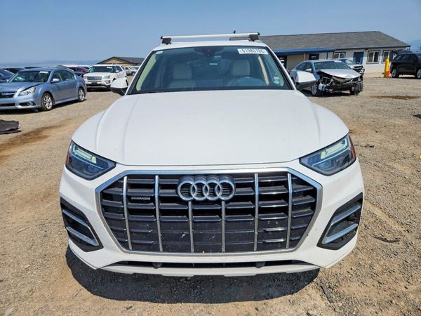 2021 AUDI Q5 quattro Premium
