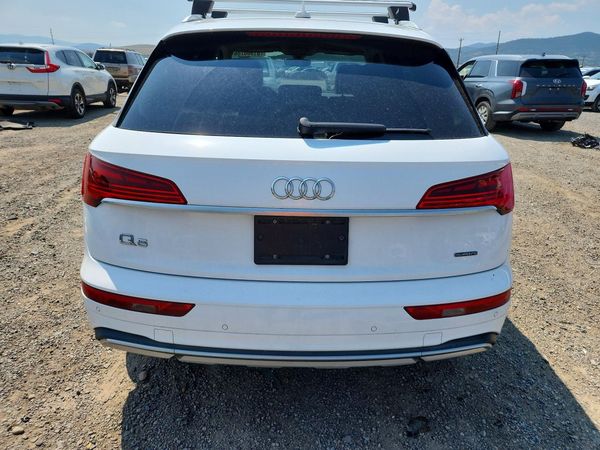 2021 AUDI Q5 quattro Premium