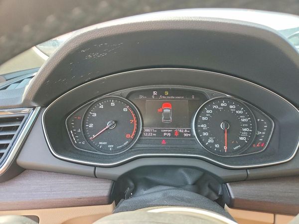 2021 AUDI Q5 quattro Premium