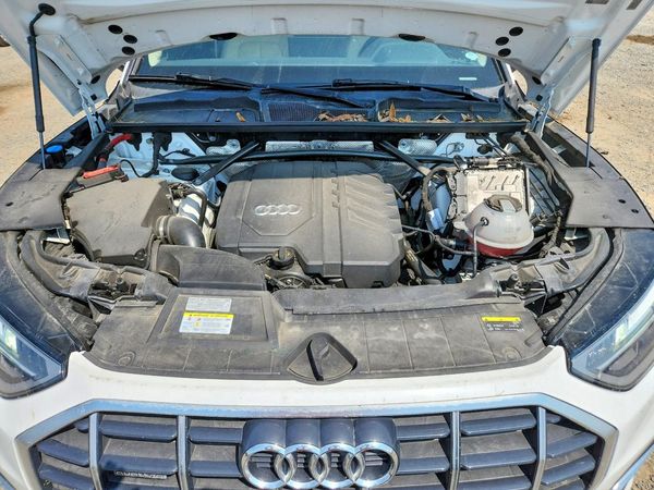 2021 AUDI Q5 quattro Premium