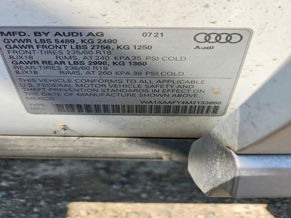 2021 AUDI Q5 quattro Premium