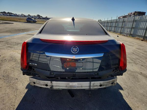 2015 CADILLAC XTS Premium