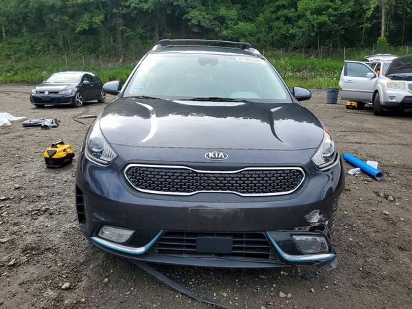 2019 KIA NIRO LX (PHEV)
