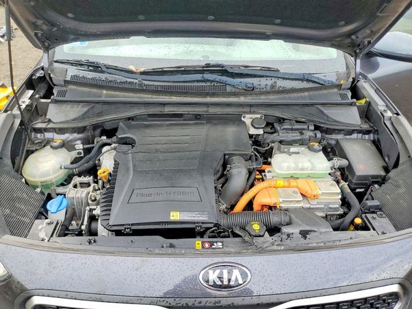 2019 KIA NIRO LX (PHEV)