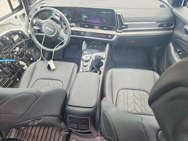 2025 KIA SPORTAGE X-Line