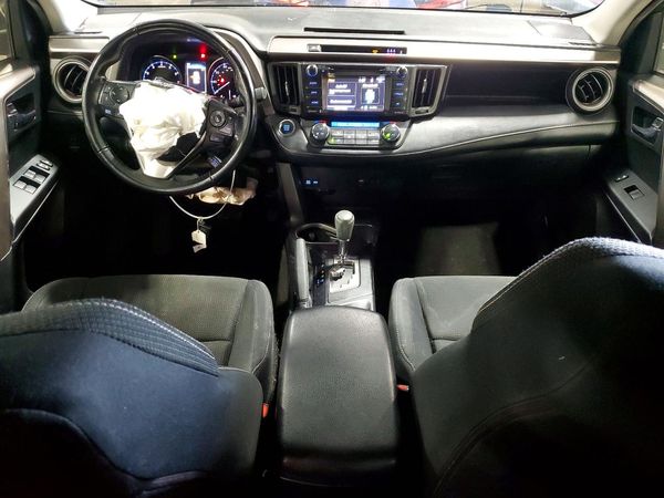 2018 TOYOTA RAV4 Adventure/XLE