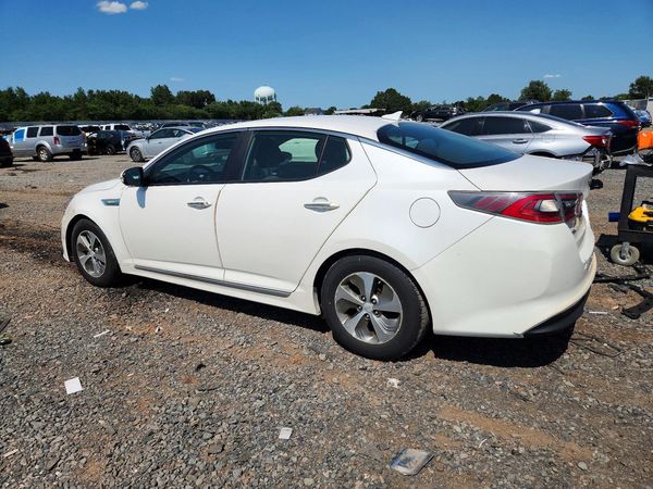 2014 KIA OPTIMA GL - Middle-low