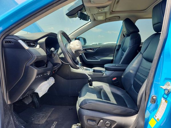 2020 TOYOTA RAV4
