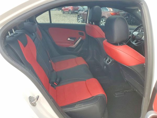 2019 MERCEDES-BENZ A