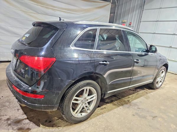 2017 AUDI Q5 quattro Premium Plus
