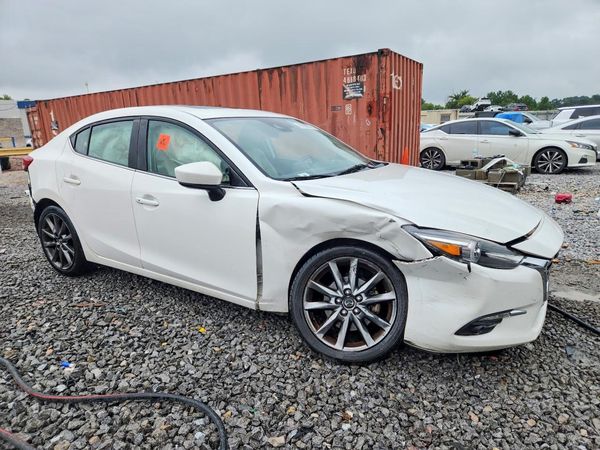 2018 MAZDA 3 Grand Touring