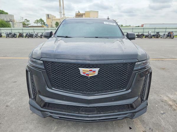 2023 CADILLAC ESCALADE V